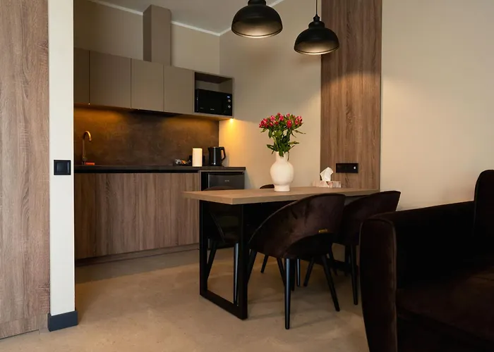 Equicor Готель *